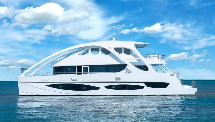 Vaixell de passatgers en catamarà